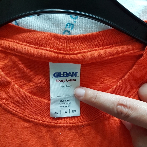 Commemorative Ed Snider Philadelphia Flyer T-shirt - Picture 3 of 3